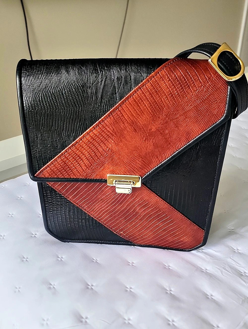 Greg Roche Custom Made  Vintage  Crossbody Bag in Black & Cedar Burma Leather